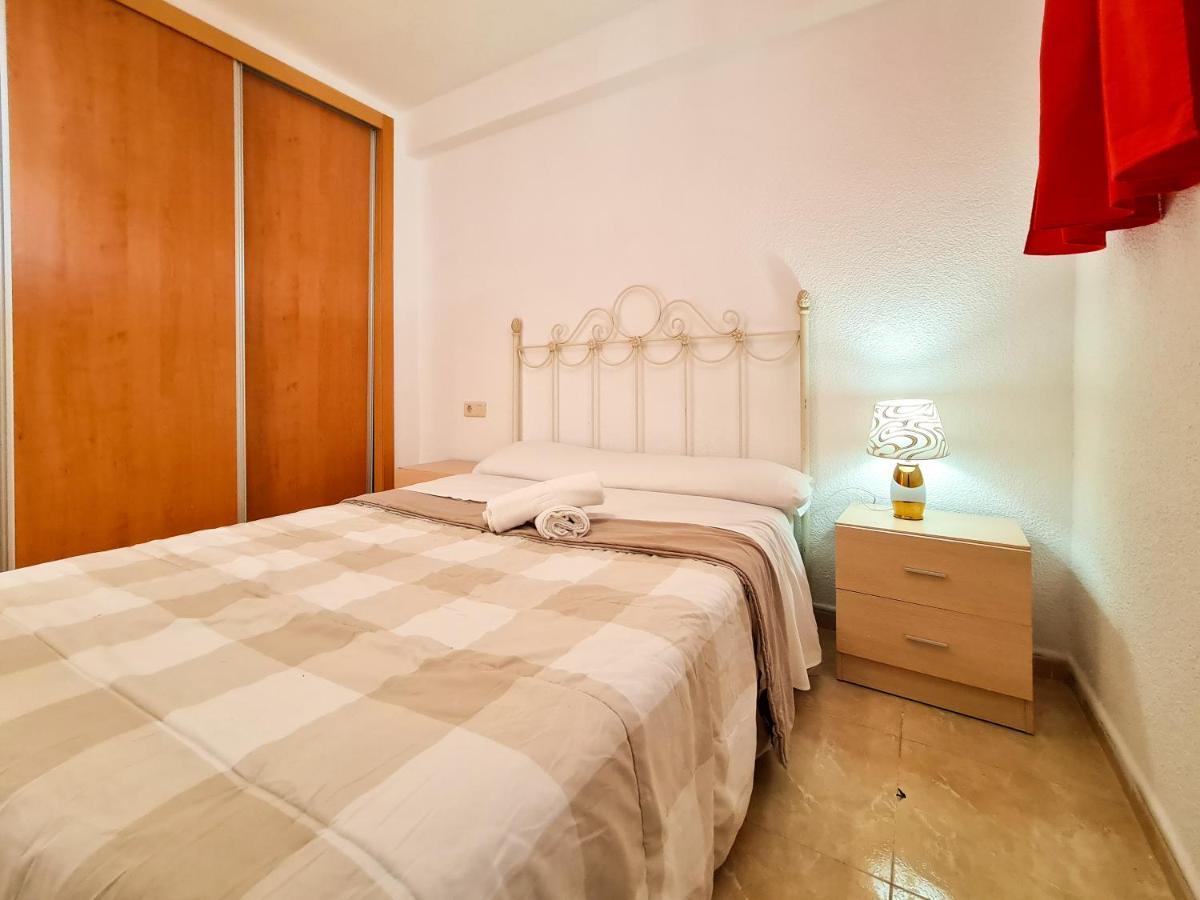Apartamento Esturion Apartment Benidorm Bagian luar foto