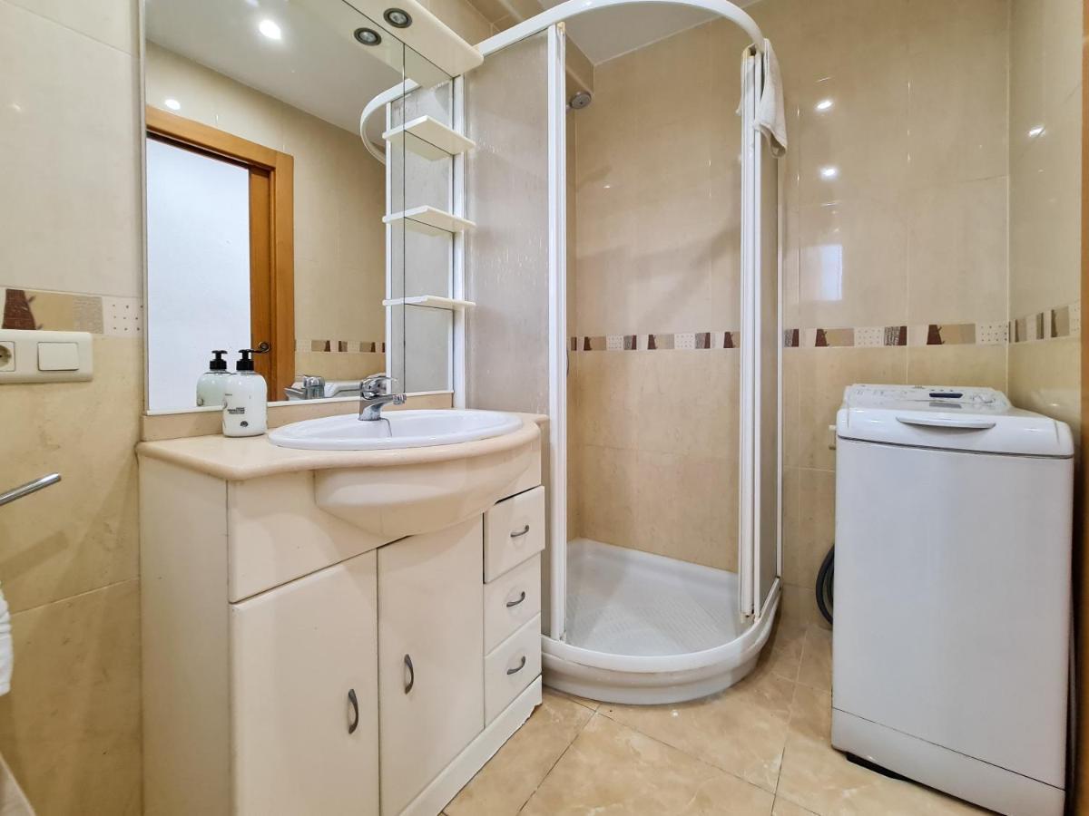 Apartamento Esturion Apartment Benidorm Bagian luar foto